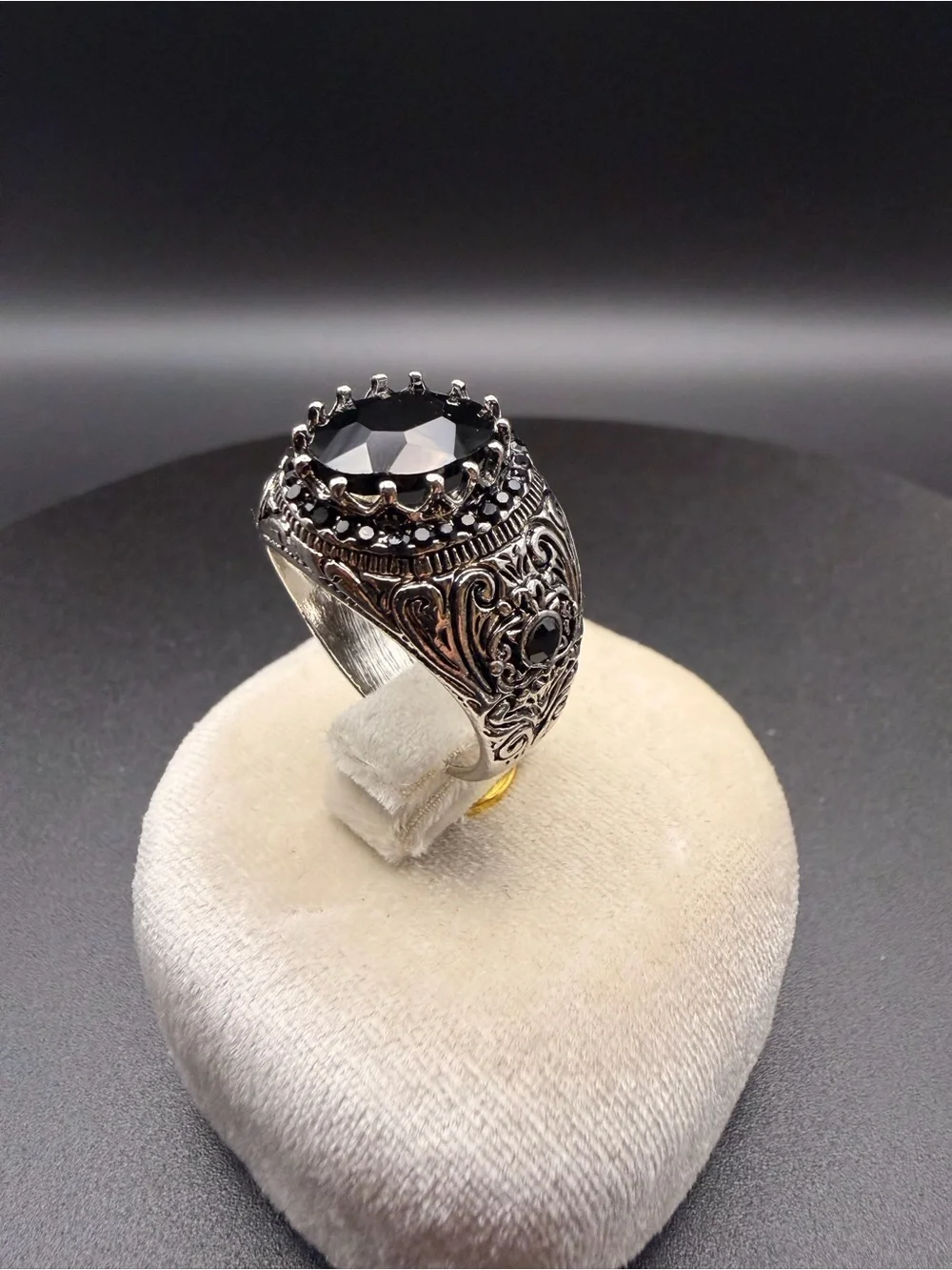 Vintage Baroque Black Stone Ring